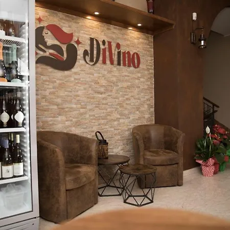Divino Bistrot E Relais Lenola
