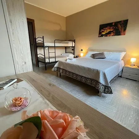 Divino Bistrot E Relais Vendégház Lenola