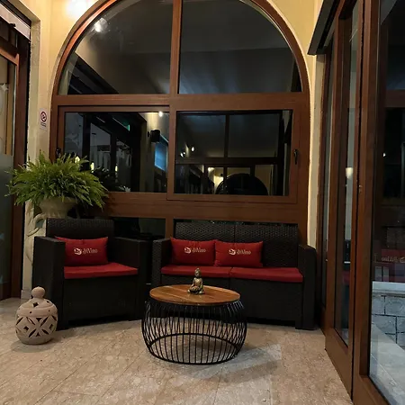 Divino Bistrot E Relais 4* Lenola